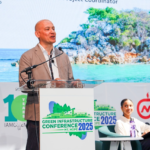 Bervoets presenting on Blue Carbon Structures at the Green Growth Conference in Trinidad in January 2025