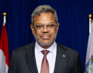 Mr.20Luc20F.20E.20Mercelina_small.png