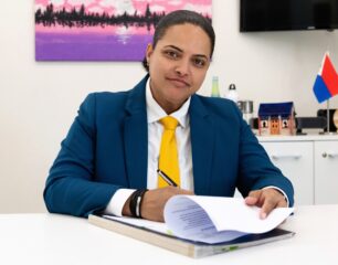 DCOMM20Minister20M20Gumbs204-01.jpg